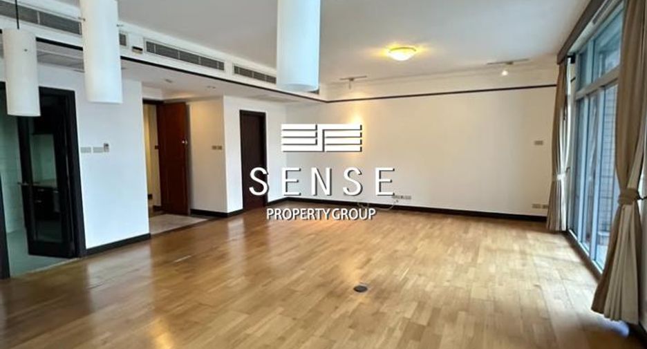 For sale 3 bedrooms condo in Pathum Wan, Bangkok