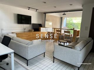 For rent 3 bedrooms house in Khlong Toei, Bangkok