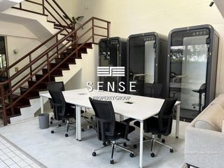 For rent 3 bedrooms house in Khlong Toei, Bangkok