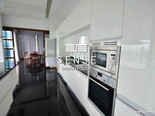 For sale 3 bedrooms condo in Watthana, Bangkok