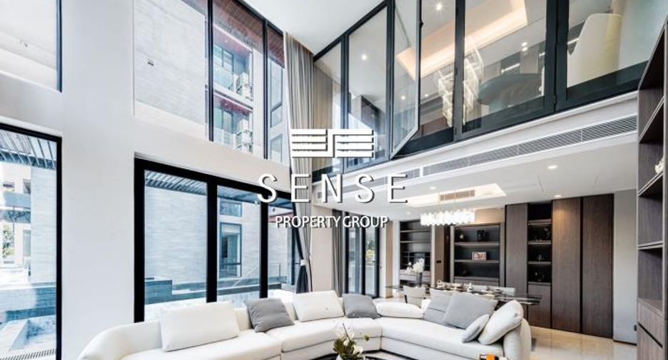 For rent 4 bedrooms house in Khlong San, Bangkok