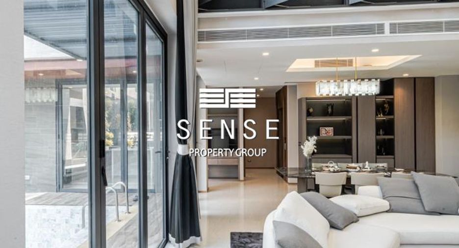 For rent 4 bedrooms house in Khlong San, Bangkok