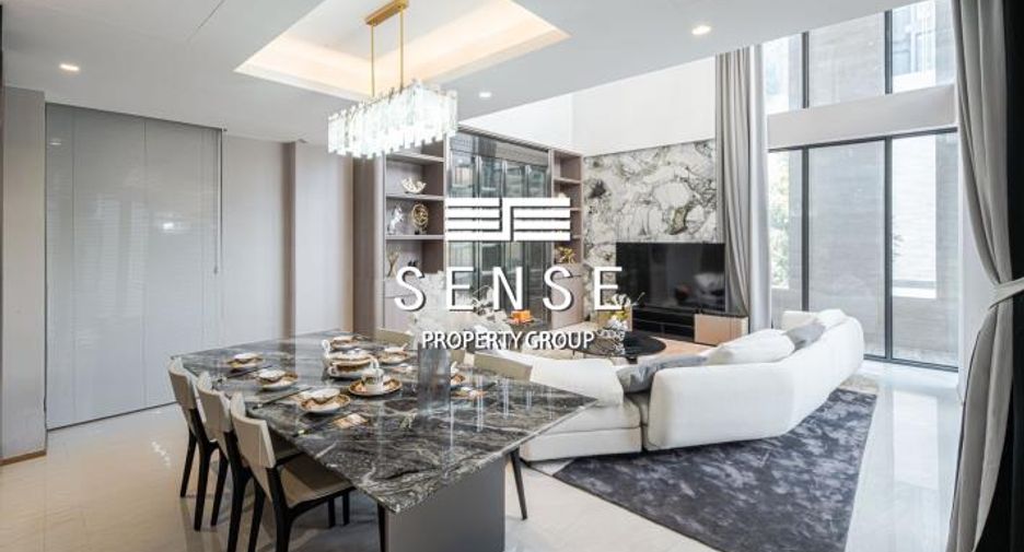 For rent 4 bedrooms house in Khlong San, Bangkok