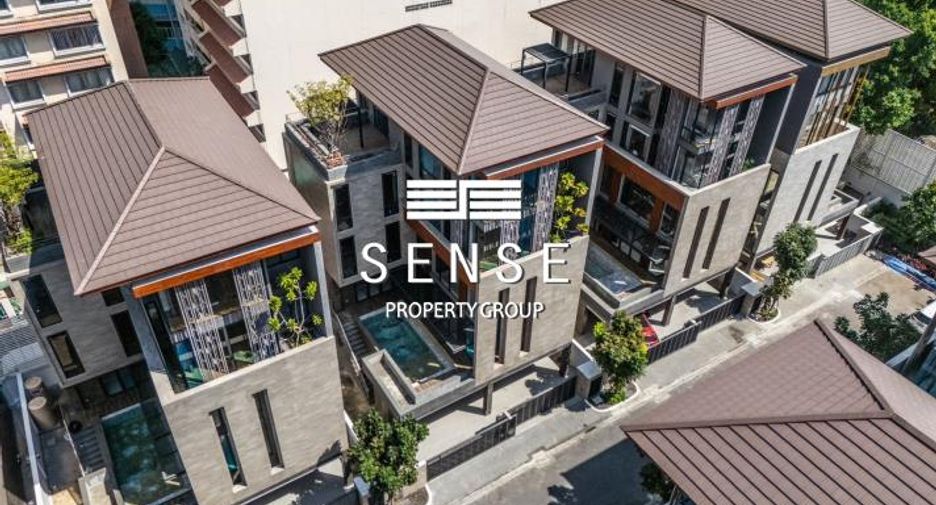 For rent 4 bedrooms house in Khlong San, Bangkok