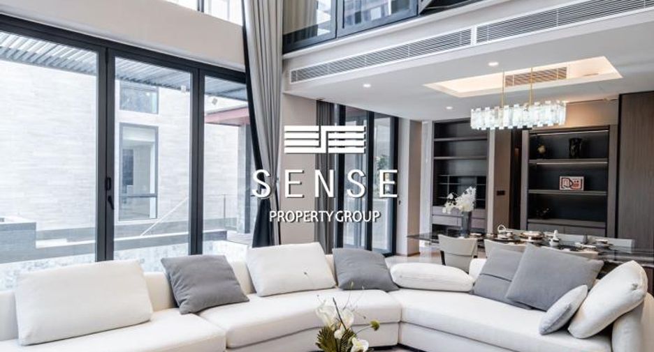 For rent 4 bedrooms house in Khlong San, Bangkok