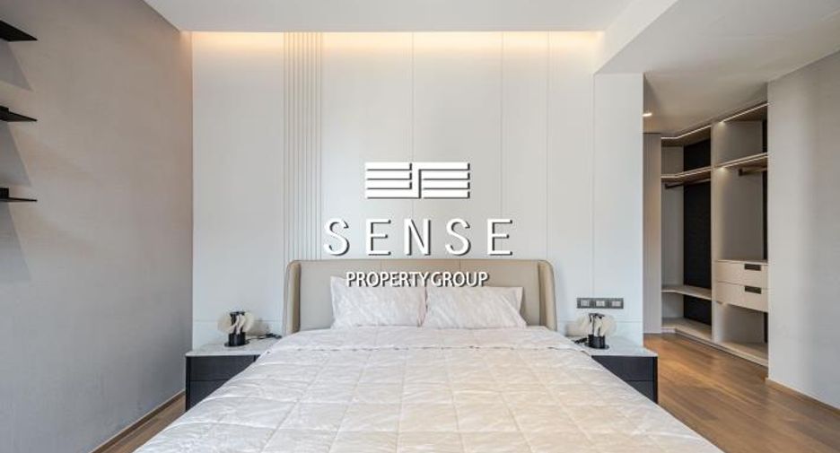 For rent 4 bedrooms house in Khlong San, Bangkok