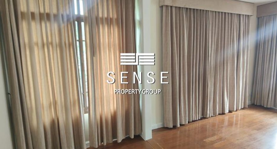 For rent 4 bedrooms house in Pathum Wan, Bangkok