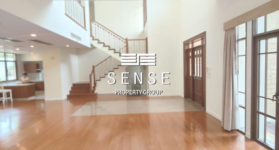 For rent 4 bedrooms house in Pathum Wan, Bangkok