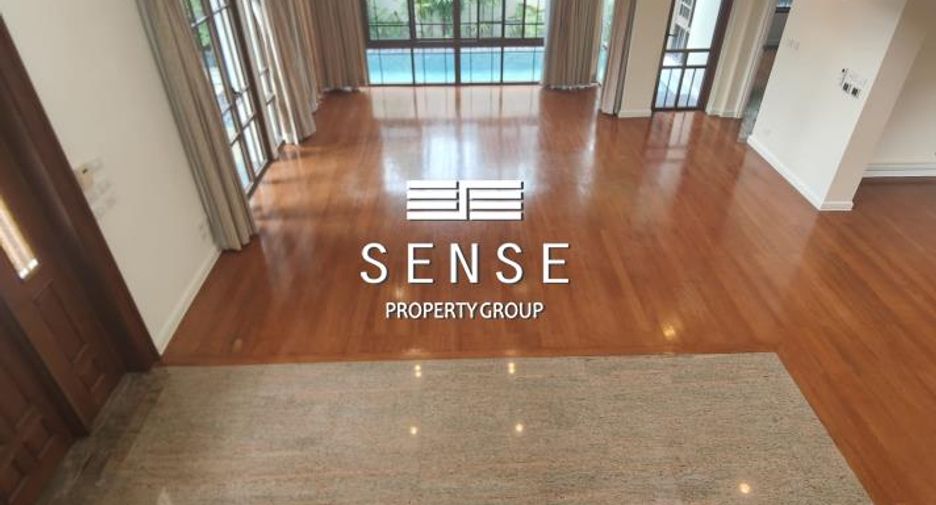 For rent 4 bedrooms house in Pathum Wan, Bangkok