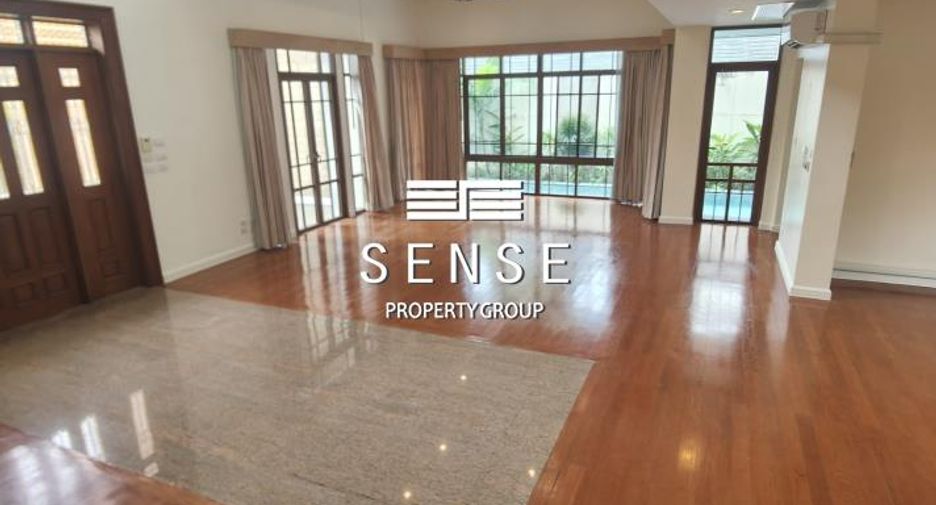 For rent 4 bedrooms house in Pathum Wan, Bangkok