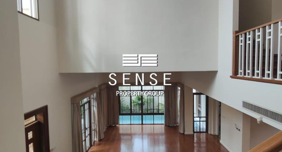 For rent 4 bedrooms house in Pathum Wan, Bangkok