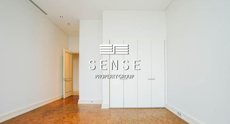 Condo en venta de 3 habitaciones en Sathon, Bangkok