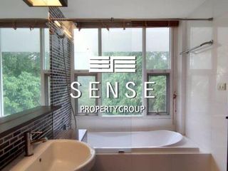 For rent 4 bedrooms condo in Sathon, Bangkok