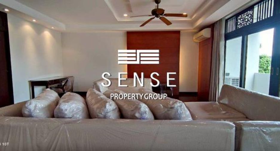 For rent 4 bedrooms condo in Sathon, Bangkok