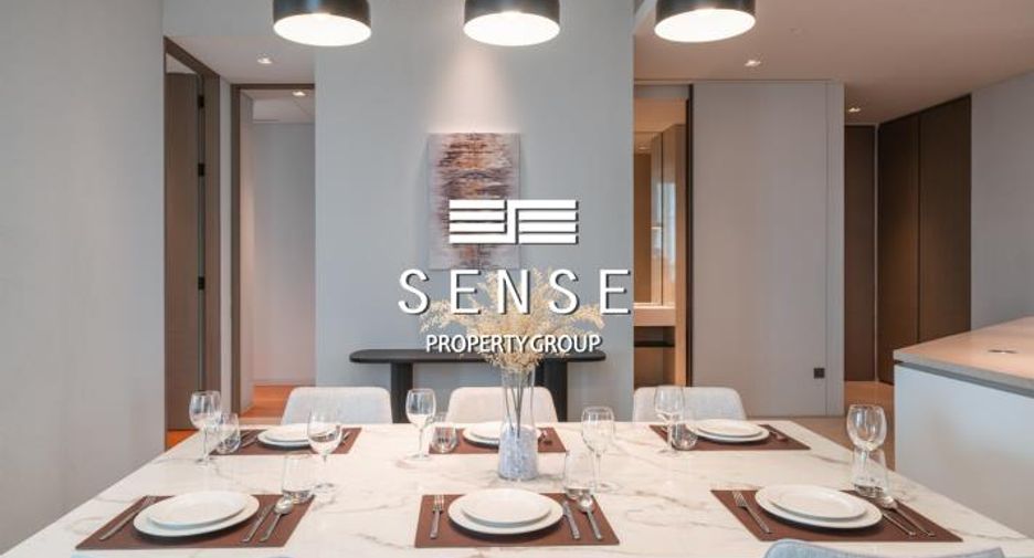 For rent 2 bedrooms condo in Khlong San, Bangkok