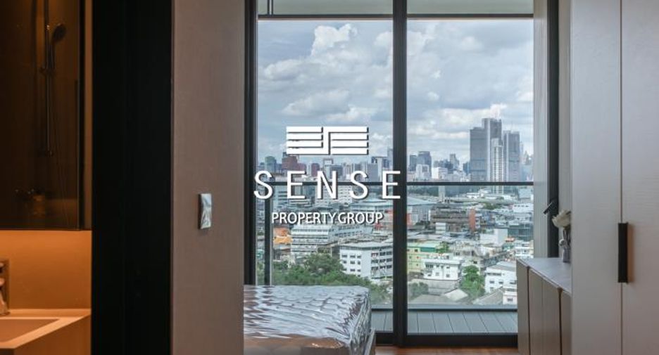 For rent 2 bedrooms condo in Khlong San, Bangkok