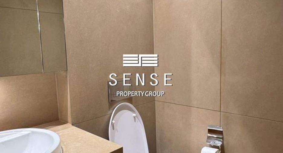 For rent 2 bedrooms condo in Sathon, Bangkok
