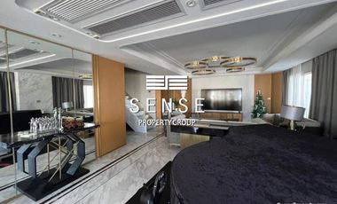 For sale 3 bedrooms condo in Khlong Toei, Bangkok
