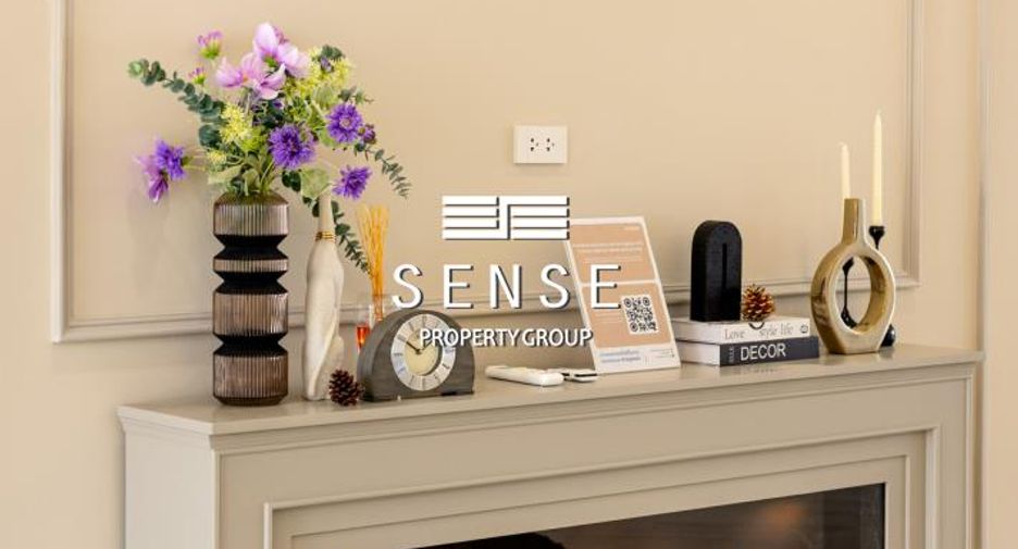 For sale 3 bedrooms condo in Khlong Toei, Bangkok