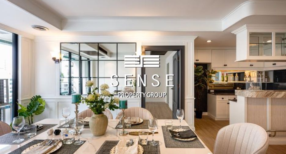 For sale 3 bedrooms condo in Khlong Toei, Bangkok