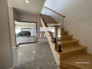 For rent 3 bedrooms house in Khlong Toei, Bangkok