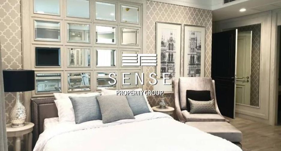 For rent 3 bedrooms condo in Pathum Wan, Bangkok
