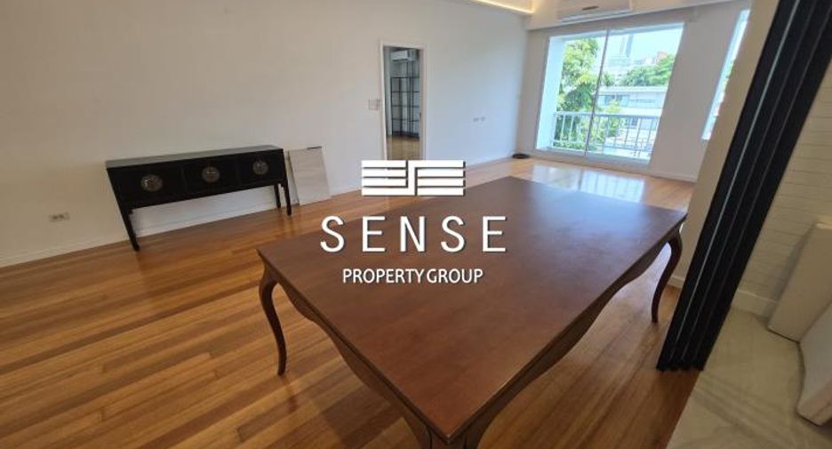 For rent 3 bedrooms condo in Sathon, Bangkok