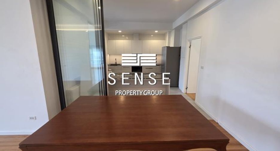For rent 3 bedrooms condo in Sathon, Bangkok