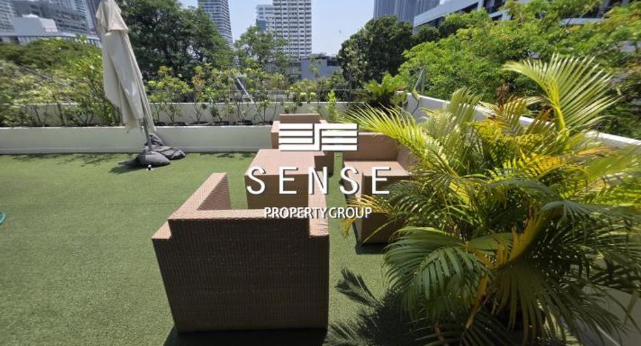 For rent 3 bedrooms condo in Sathon, Bangkok