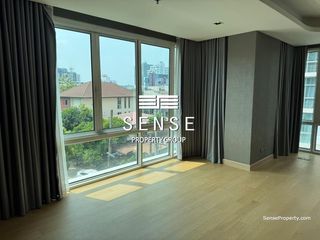 For sale and for rent 4 bedrooms condo in Khlong Toei, Bangkok