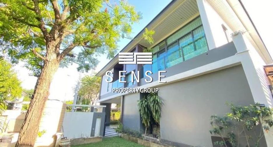 For rent 3 bedrooms house in Sathon, Bangkok