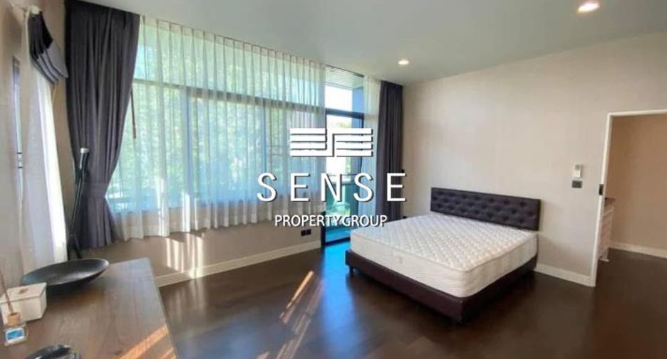 For rent 3 bedrooms house in Sathon, Bangkok