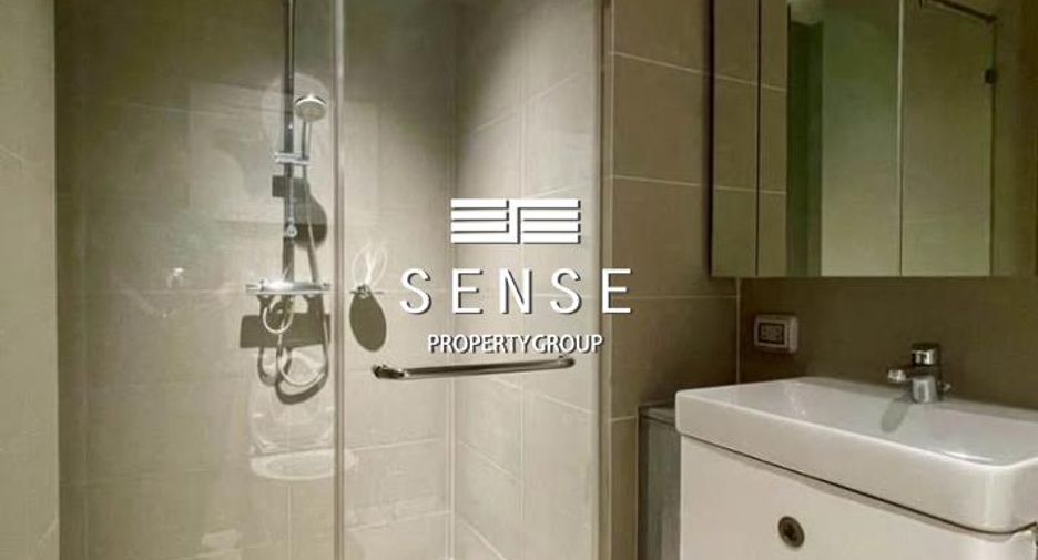 For rent 3 bedrooms condo in Pathum Wan, Bangkok