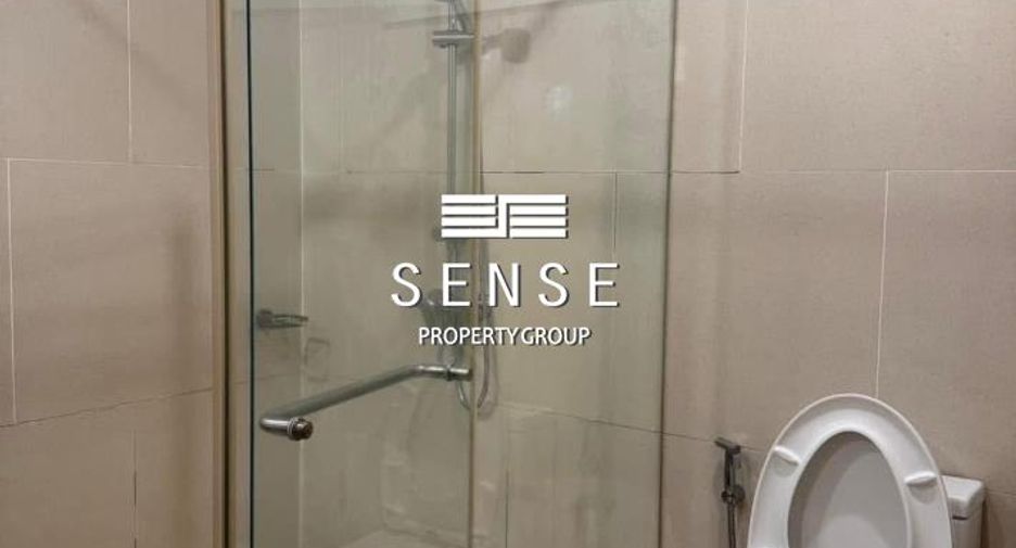 For rent 2 bedrooms condo in Sathon, Bangkok