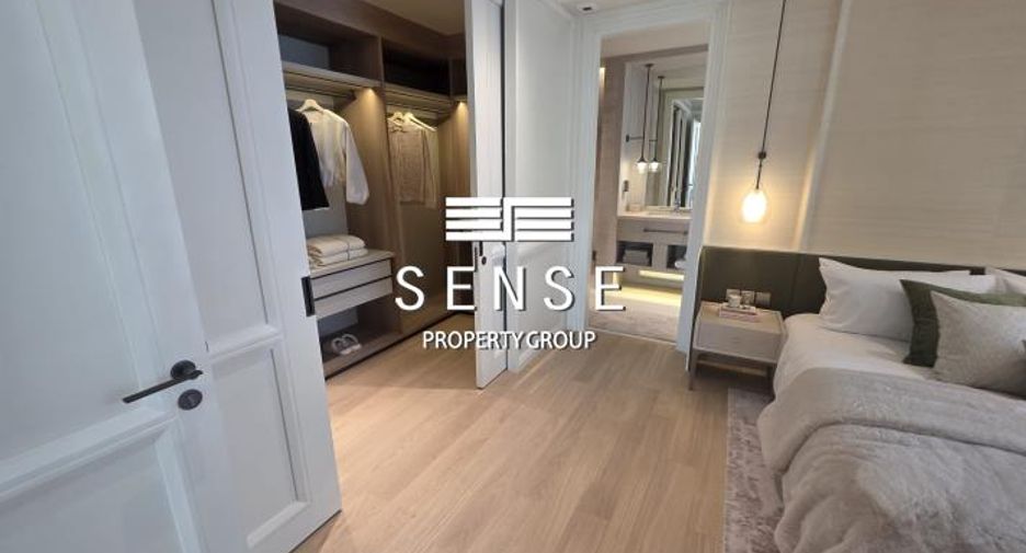 For sale 4 bedrooms condo in Khlong Toei, Bangkok