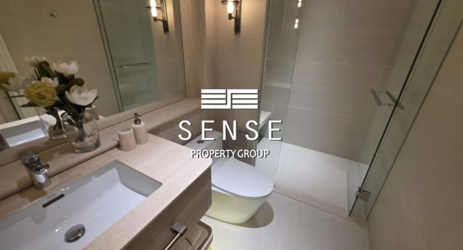 For sale 4 bedrooms condo in Khlong Toei, Bangkok