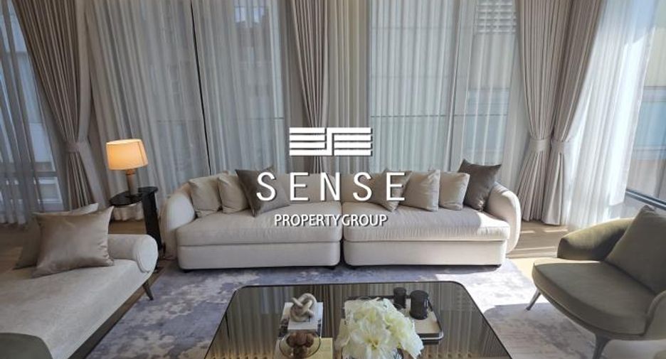 For sale 4 bedrooms condo in Khlong Toei, Bangkok