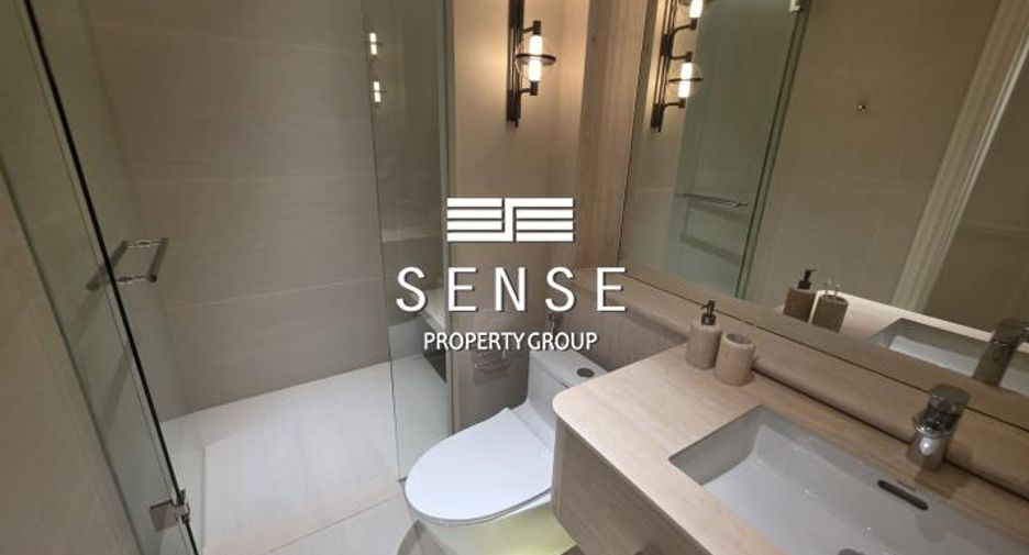 For sale 4 bedrooms condo in Khlong Toei, Bangkok
