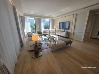 For sale 3 bedrooms condo in Khlong Toei, Bangkok