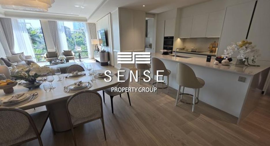 For sale 3 bedrooms condo in Khlong Toei, Bangkok
