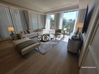 For sale 3 bedrooms condo in Khlong Toei, Bangkok