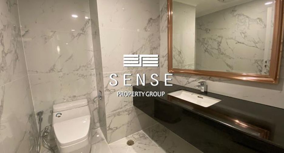 For rent 3 ベッドルーム condo in Khlong Toei, Bangkok