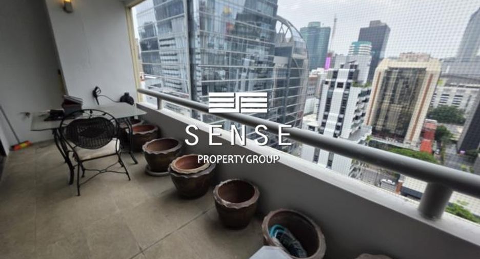 For rent 3 bedrooms condo in Pathum Wan, Bangkok