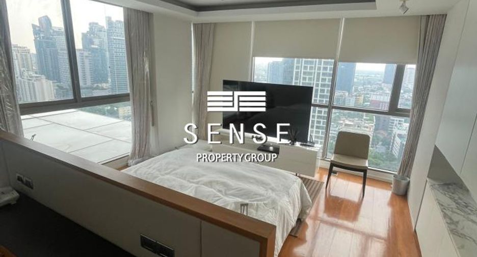 Condo en alquiler de 4 habitaciones en Khlong Toei, Bangkok