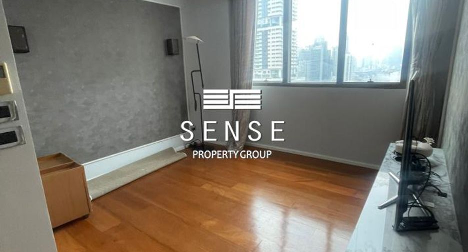 Condo en alquiler de 4 habitaciones en Khlong Toei, Bangkok