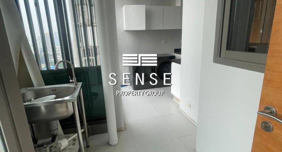 Condo en alquiler de 4 habitaciones en Khlong Toei, Bangkok