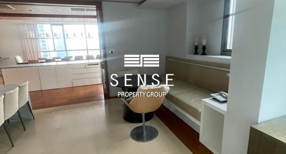 Condo en alquiler de 4 habitaciones en Khlong Toei, Bangkok