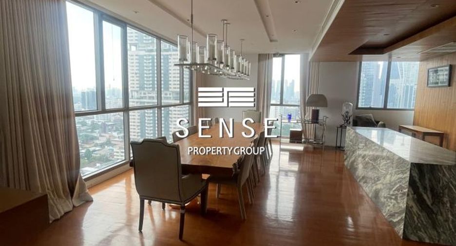 Condo en alquiler de 4 habitaciones en Khlong Toei, Bangkok