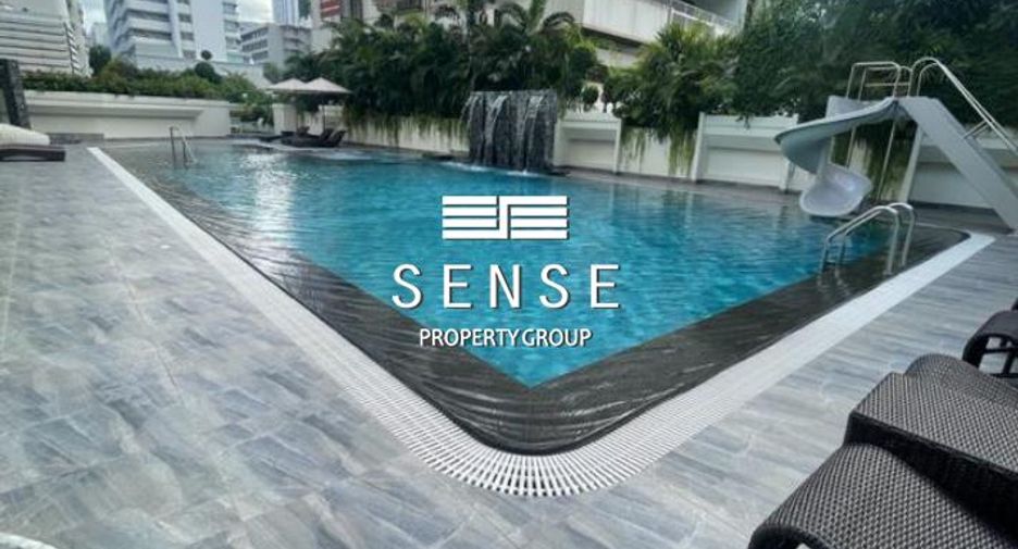Condo en alquiler de 3 habitaciones en Khlong Toei, Bangkok