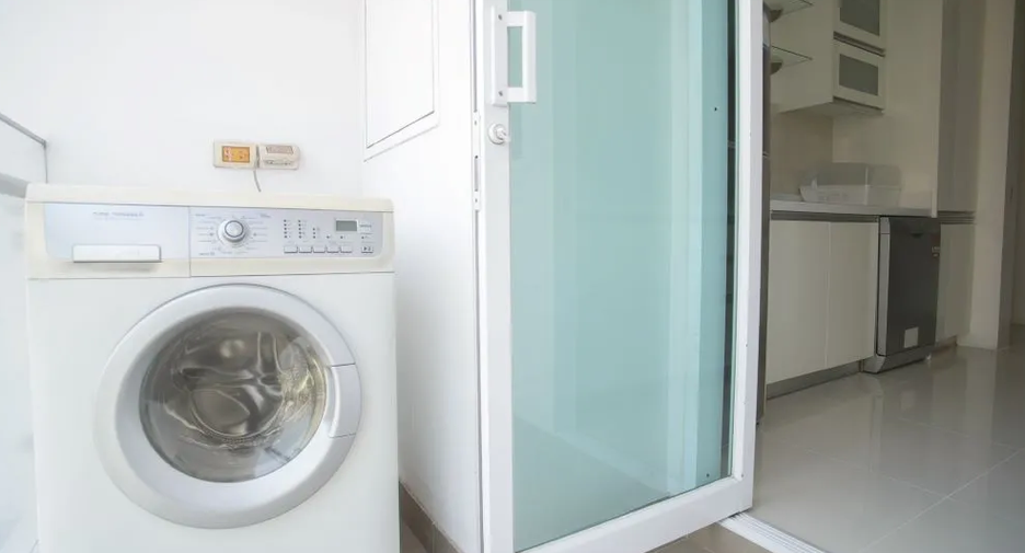 Apartment zur Miete mit 2 Zimmer in Khlong Toei, Bangkok